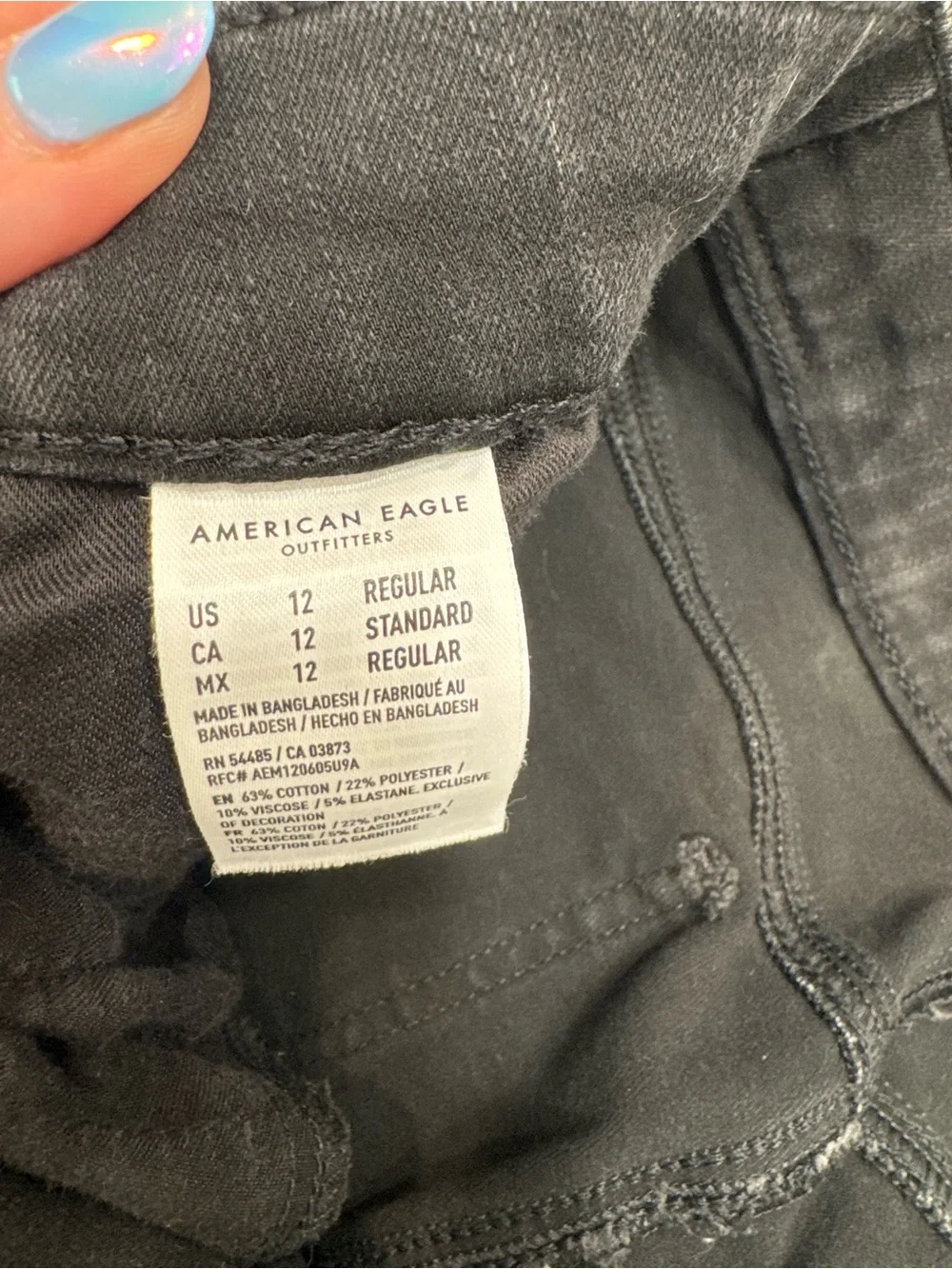 American Eagle Outfitters Black Distressed Ankle Jeans